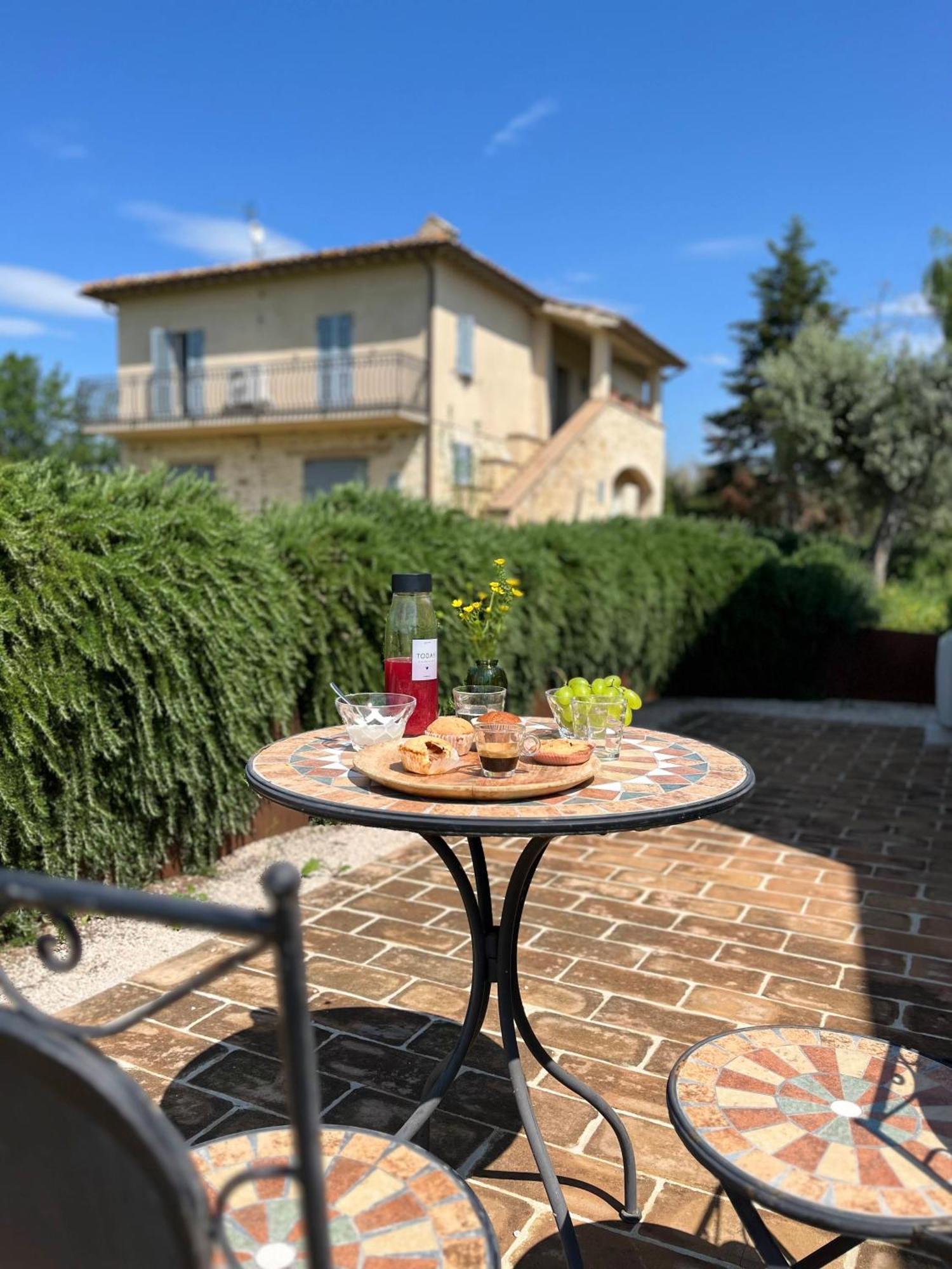 Agriturismo Qui E Ora Bevagna Oda fotoğraf