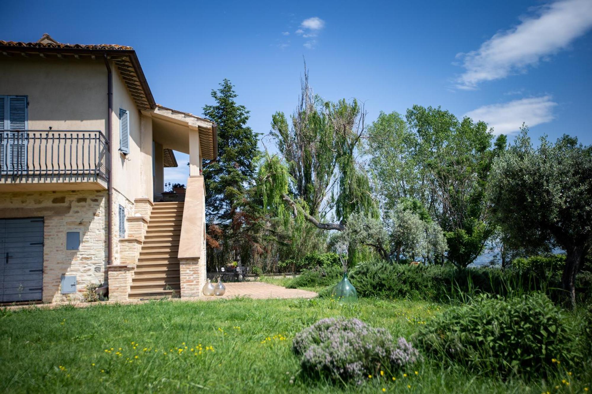 Agriturismo Qui E Ora Bevagna Dış mekan fotoğraf